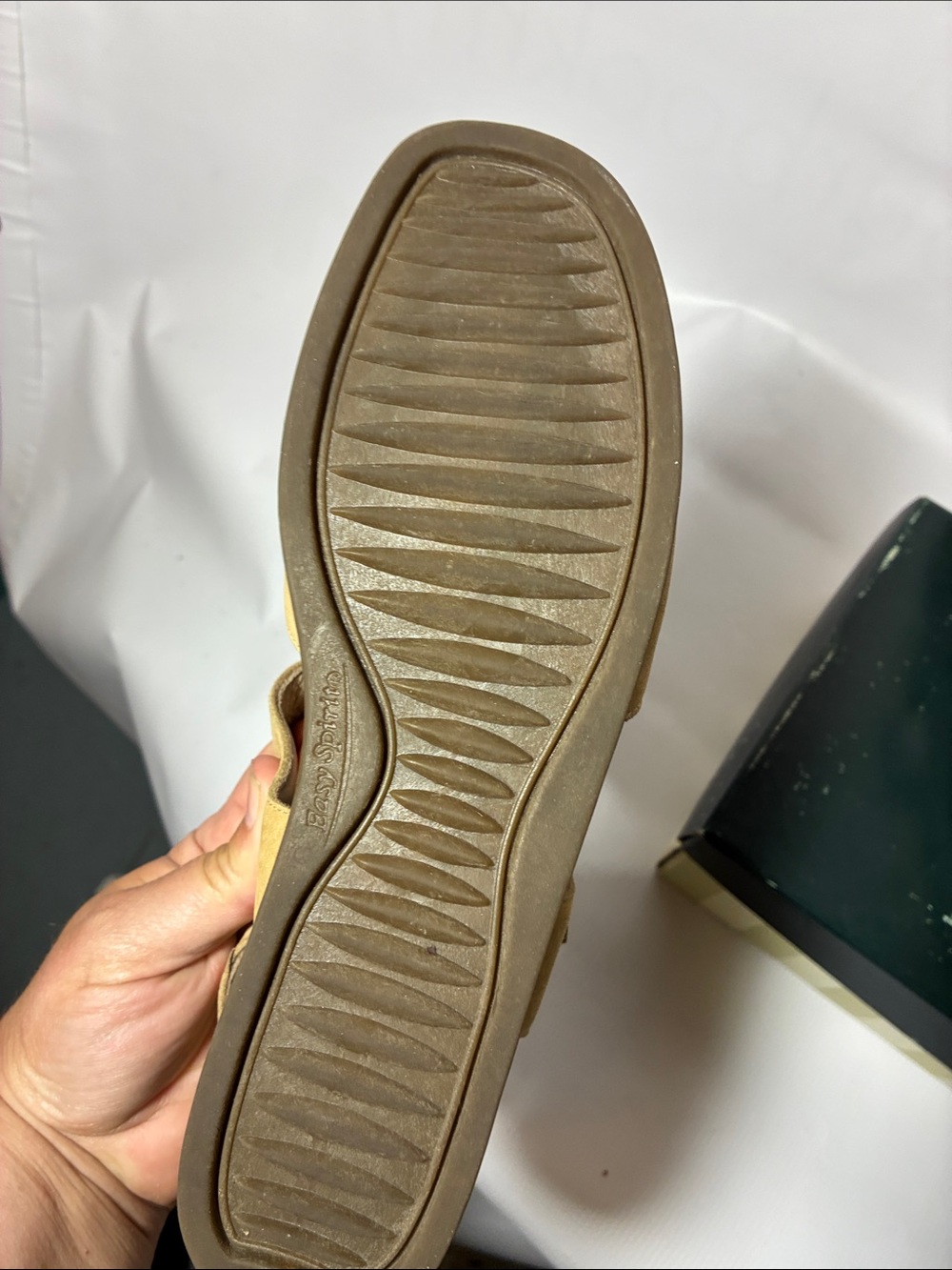Easy Spirit Tan Suede Slingback Sandals - Picture 8 of 11